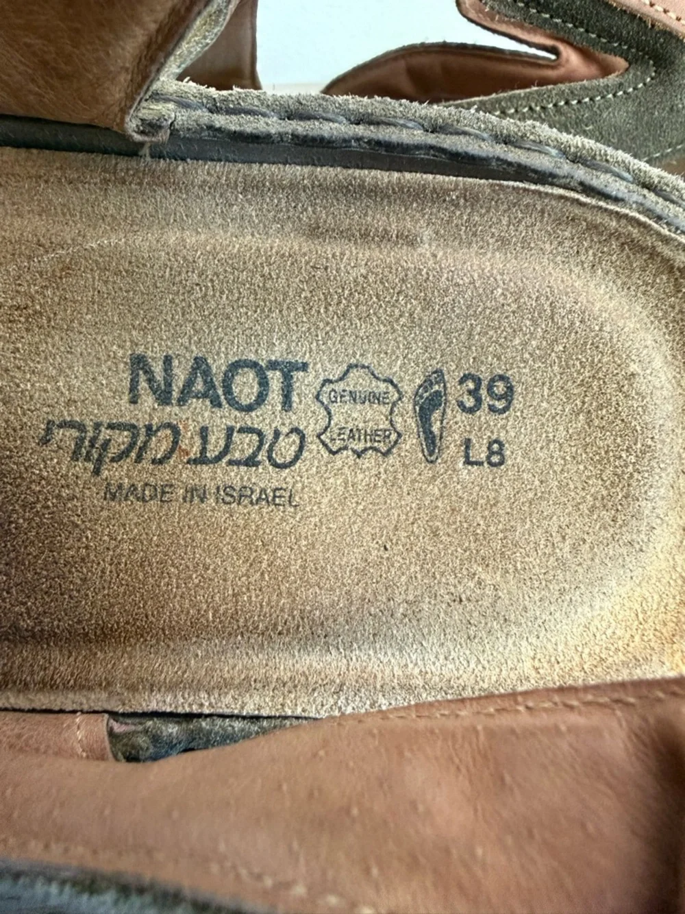 Naot Verbena Olive Suede Leather Boho Sandals EU 39  US 8 Euro Comfort Earthy